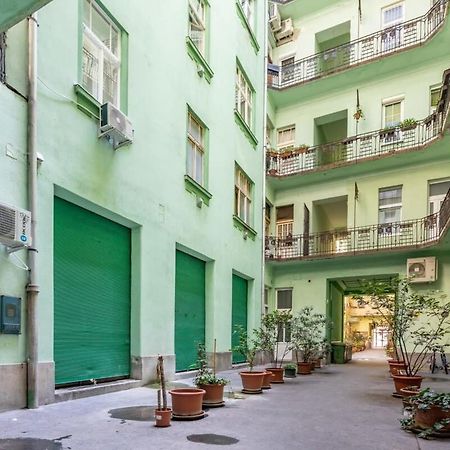 Ultra Central Studio Budapest Exterior foto